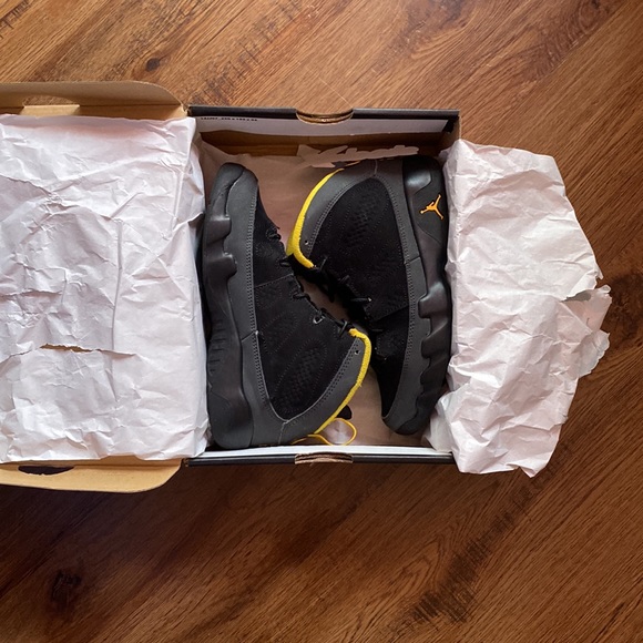 🛑SOLD🛑JORDAN RETRO 9🔥 - Picture 7 of 8